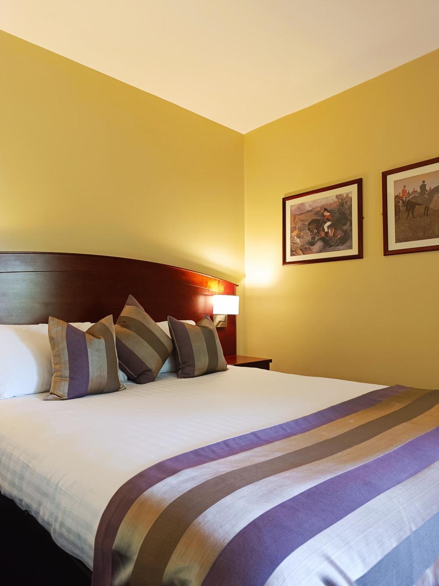 Aherlow House Hotel & Lodges Ngoại thất bức ảnh